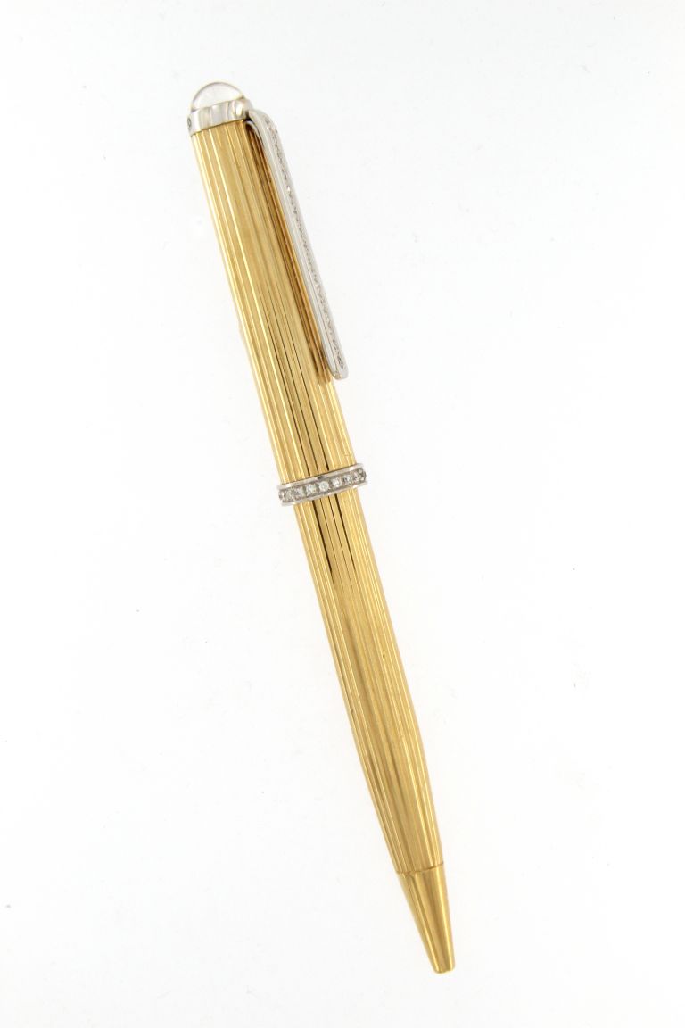 Pen  Lux in yellow solid gold 18 kt