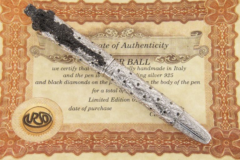 FOUNTAIN PEN  LEOPARD  IN STERLING SILVER ANTIOXIDANT AND BLACK DIAMONDS