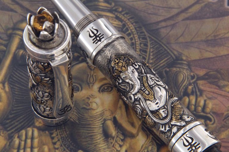 FOUNTAIN PEN LORD GANESHA  IN STERLING SILVER