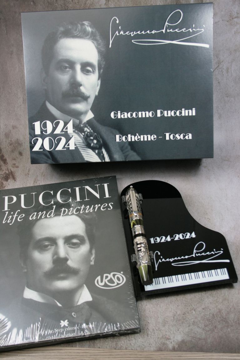 GIACOMO PUCCINI ROLLER BALL  BOHEME-TOSCA